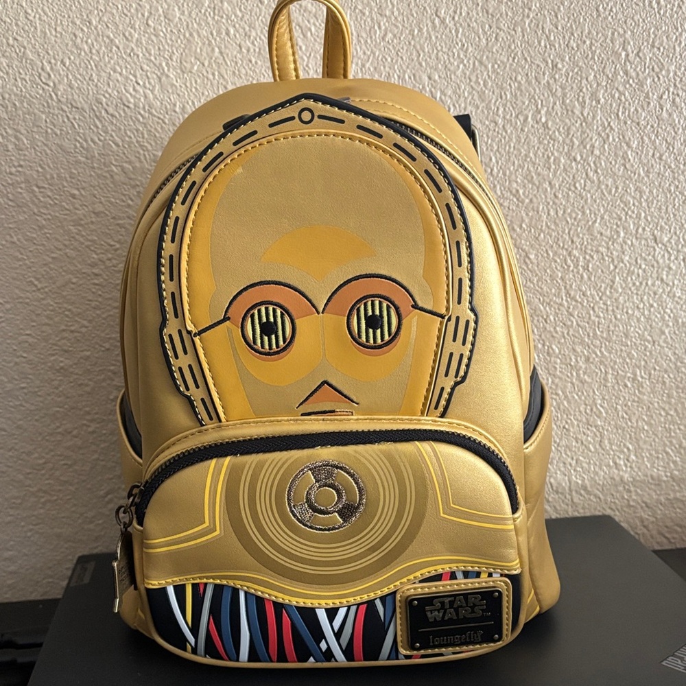 Loungefly Star Wars Exclusive C3-PO Gold Backpack